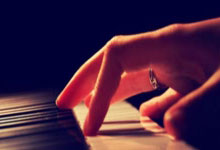 PG电子试玩-曼联多线作战阵容调整，保证体能充沛