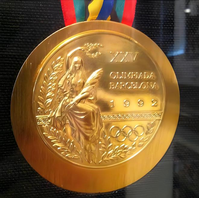 PG平台-巴西运动员攀上巅峰，豪取金牌