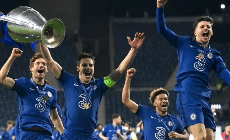 包含切尔西主场大获全胜，英超领头羊稳固优势的词条