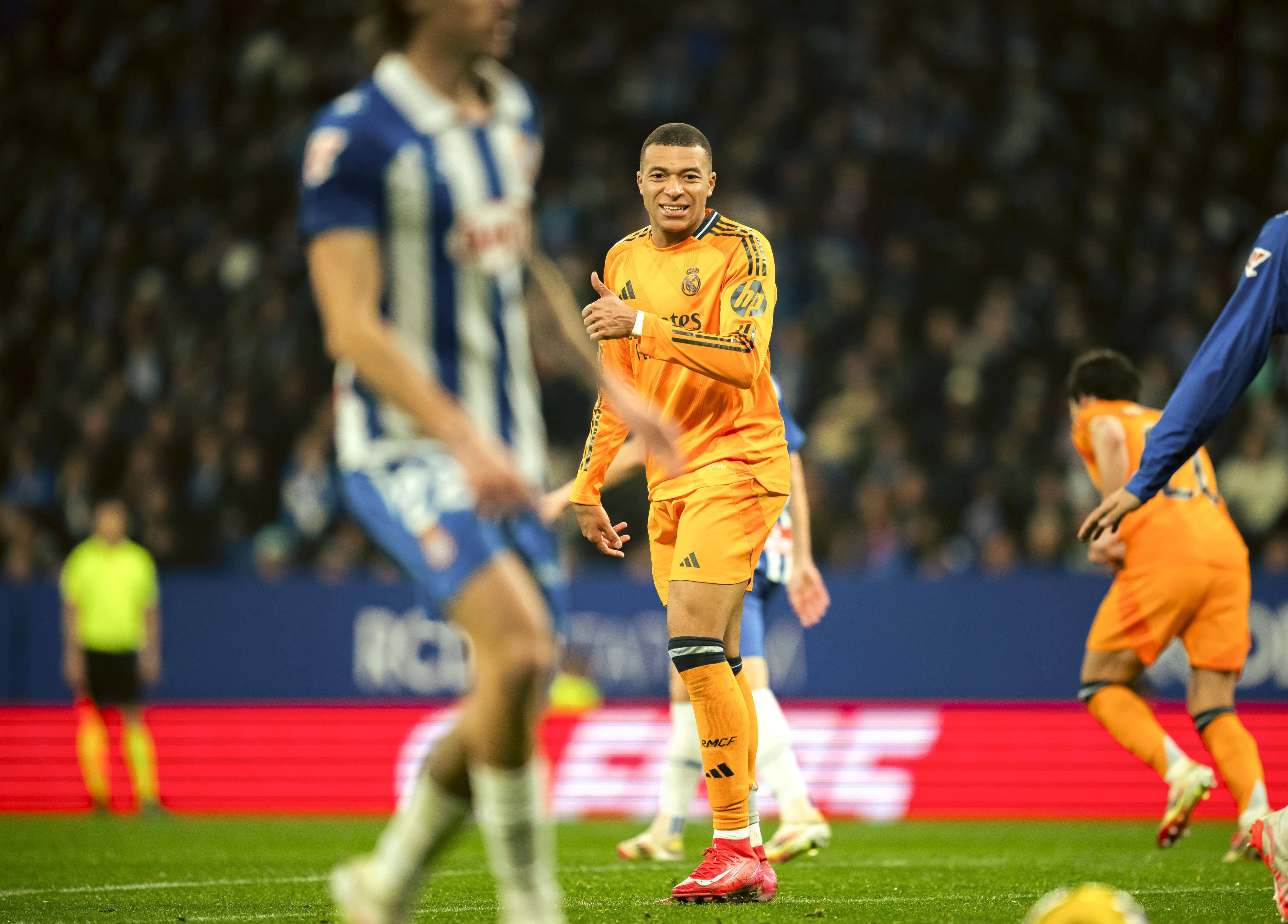 PG电子线上登入-西甲名将受伤，将缺席关键比赛