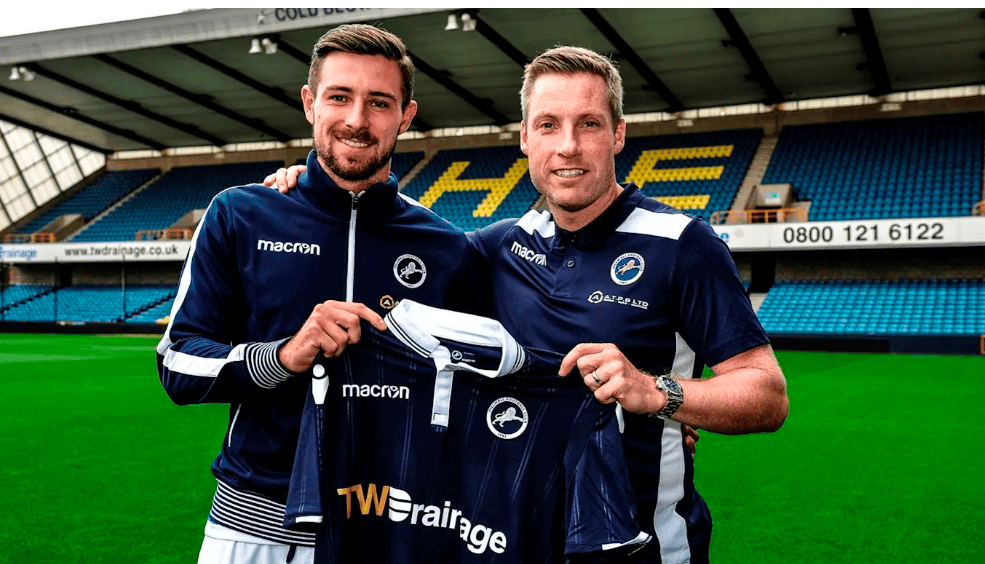 PG电子官网入口-莱切斯特城惨败，遇上两连败