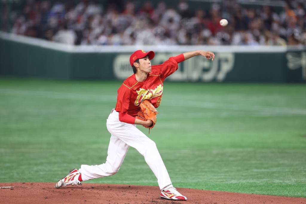 棒球比赛竞争激烈，优胜者尽显实力