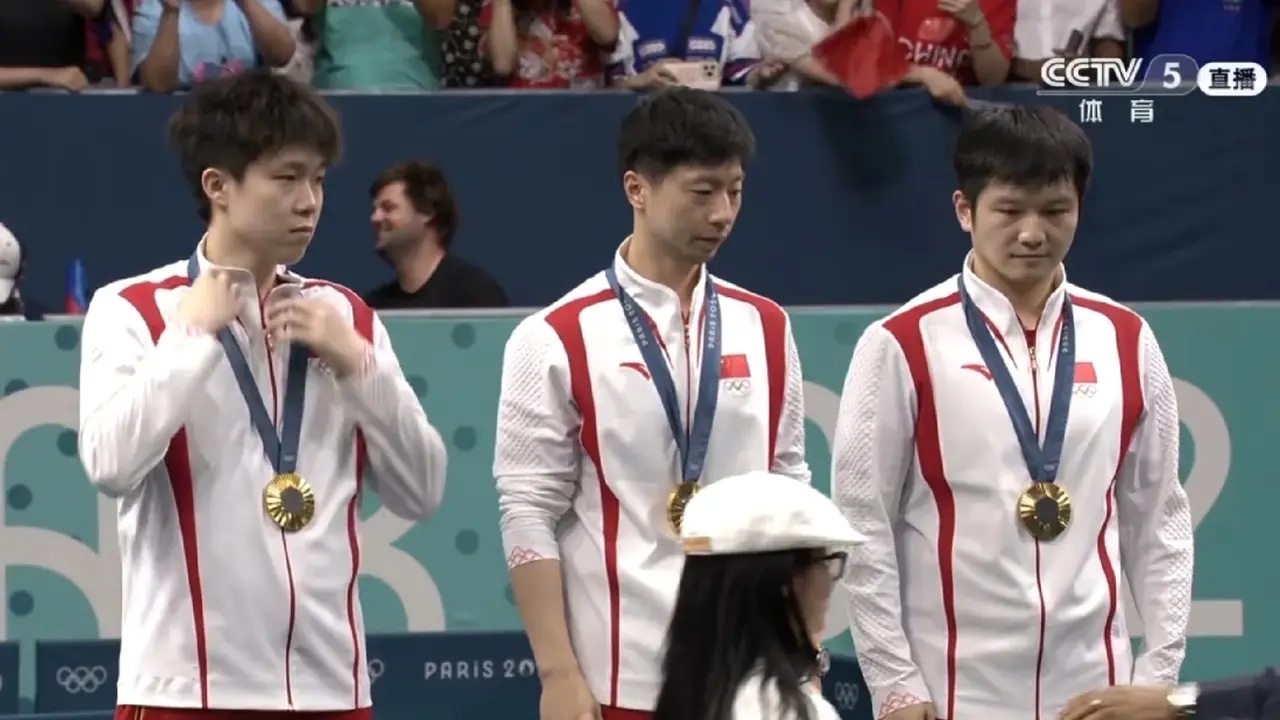 PG电子游戏-瑞典代表团在田径比赛中斩获铜牌