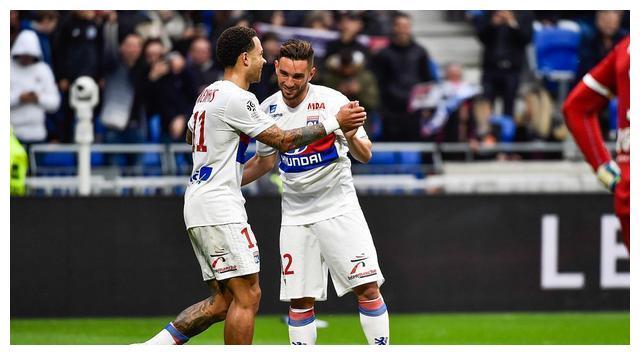 雷恩队与塞维利亚交手，结果不尽如人意的简单介绍