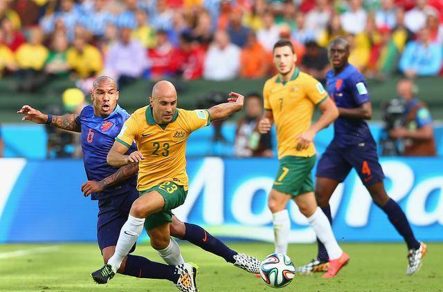 包含斯洛文尼亚不敌保加利亚，小组形势越发严峻的词条