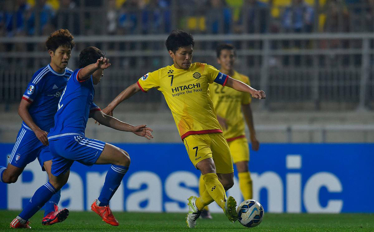 包含主场作战，柏太阳神战胜对手晋级的词条