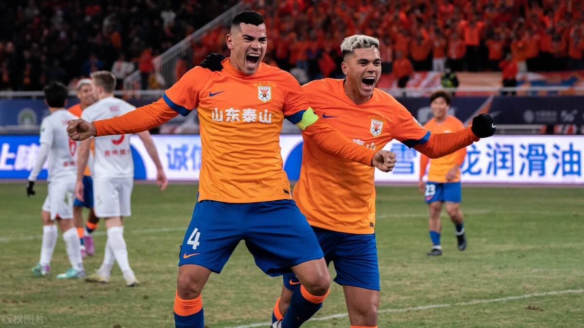 激战一触即发：山东鲁能对上海申花