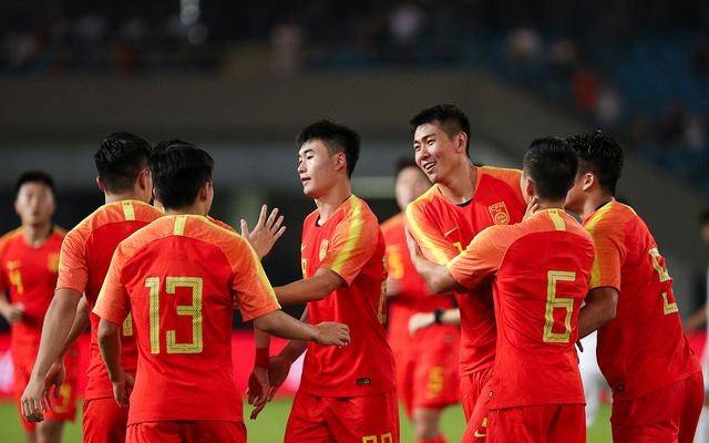 PG中国登录入口-亚非冠军再度冲刺，摘得洲际足球荣耀