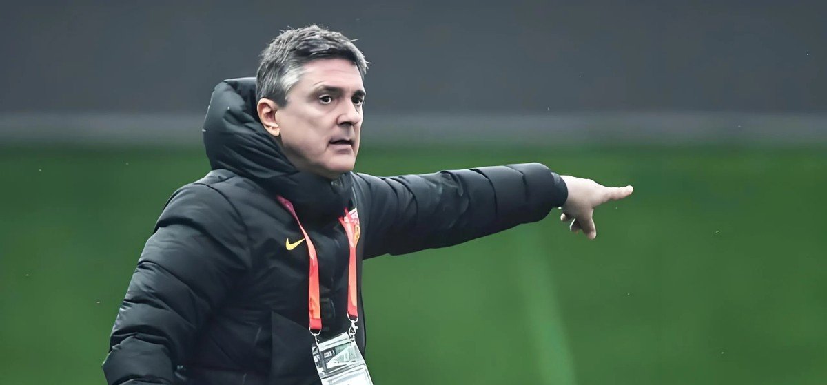 PG中国登录入口-西班牙足球教练团队整容计划