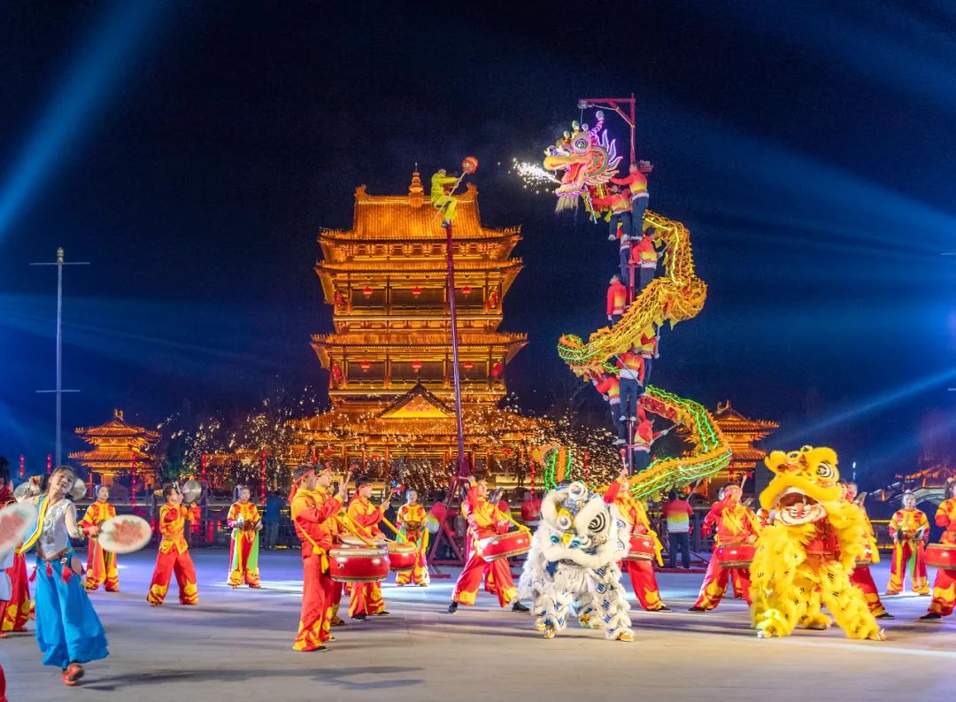 包含欧洲足球盛事精彩不断引发观众期待的词条