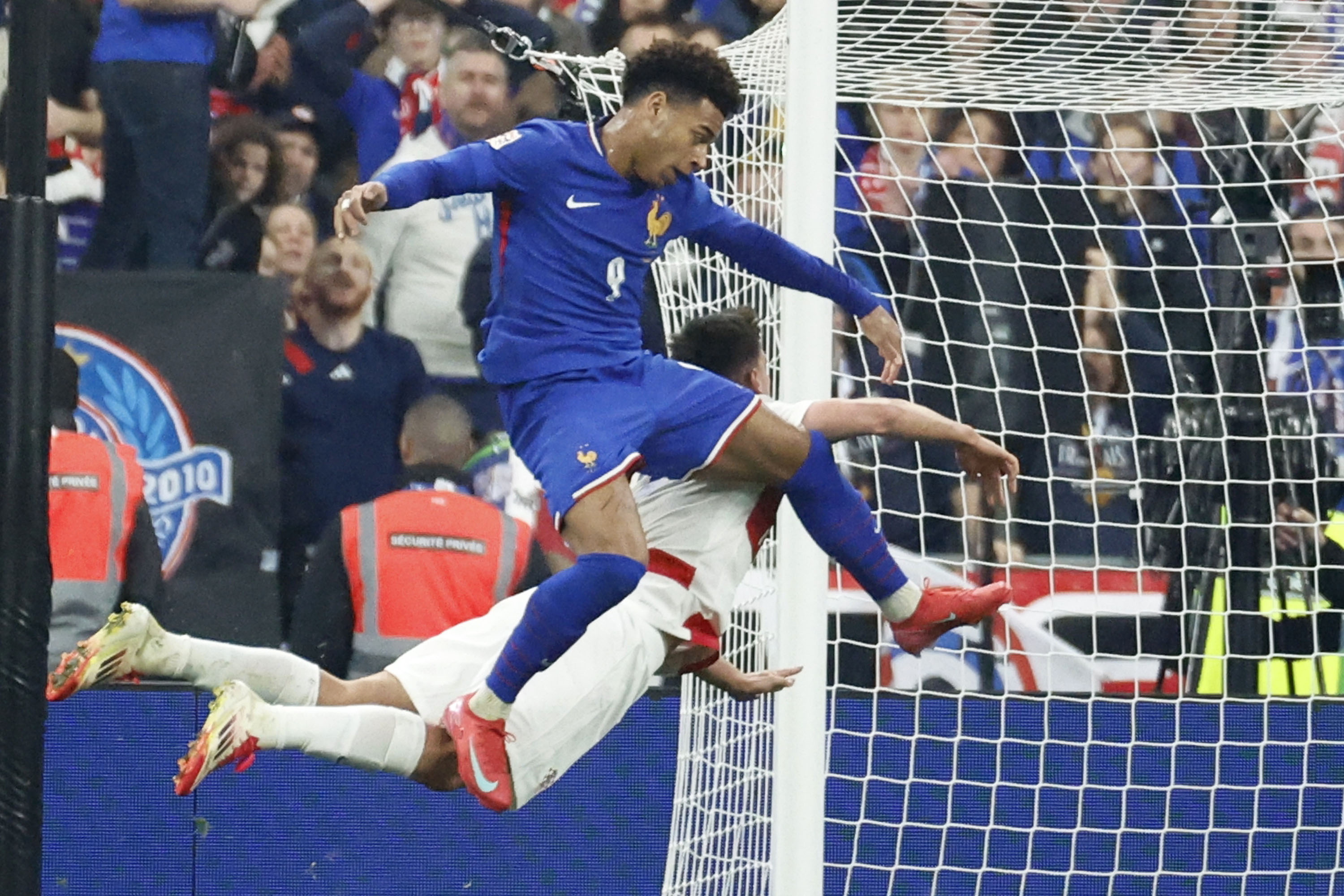 PG中国官网-欧国联赛事精彩不断，球场上的精彩时刻层出不穷的简单介绍