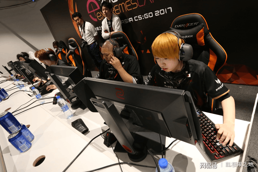 PG电子线上登入-V5碾压100T，Perkz操刀奇招英雄翻盘峡谷大战全球总决赛，强势挺进下一轮的简单介绍