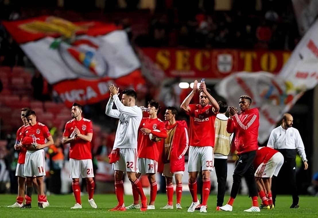 PG Soft Gaming-阿贾克斯击败利物浦，荷甲冠军夯实领先地位