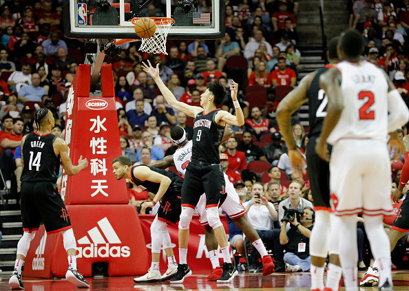 公牛横扫快船，周琦点燃赛场的简单介绍